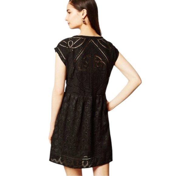 Vanessa Virginia Black Cutout Embroidered Cap Sleeve Dress Slip Dress Included - Picture 2 of 13